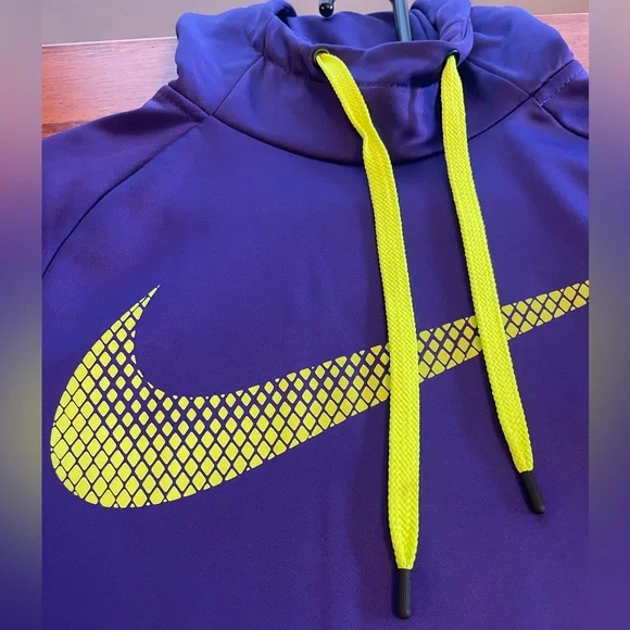 Nike pullover hoodie - Picture 5 of 6